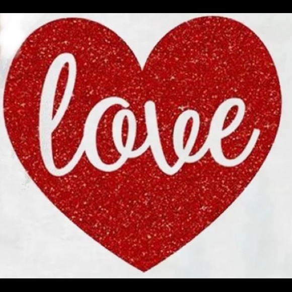 “love” white custom t-shirt with red glitter heart - Picture 2 of 5